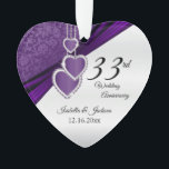 Ornamento 33º Ametist Roxo Casamento Aniversário Keepsasael<br><div class="desc">🥇 UM DESIGN DE ARTE DE DIREITOS AUTORAIS ORIGINAL, DE Donna Siegrist, DISPONÍVEL SOMENTE NO ZAZZLE! 33º / 6 Ametyst Aniversário de Casamento Roxo Keepsasasasakornament pronto para você personalizar. Também pode ser usado em outras ocasiões, como aniversário, amizade, presente de noiva, etc., simplesmente mudando o texto ⭐ Este produto é...</div>