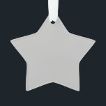 Ornamento Adicione charme à sua árvore com uma saudação aleg<br><div class="desc">Elevem seu decoro de férias com nossa coleção de Enfeites de natal encantadora. Feitas à mão e personalizadas,  nossos ornamentos decorativos são perfeitos para adicionar um toque único à sua árvore.</div>