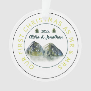 Ornamento Árvore Rustic Mountain Primeiro Natal Como Sr. & S