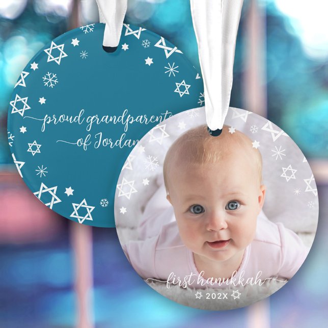 Ornamento Baby First Hanukkah Stars Snowflakes Avós (Criador carregado)