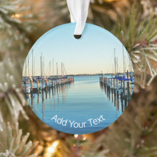 Ornamento Barcos na Marina por Shirley Taylor