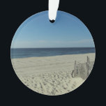 Ornamento Beach Beauty<br><div class="desc">Beleza na praia com areia branca,  oceano e belo céu azul.</div>