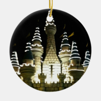 Ornamento branco do castelo