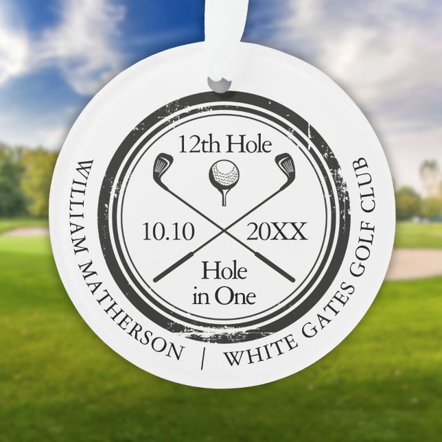 Ornamento Buraco de Golfe Personalizado Um Retro Preto e Bra (Custom Golf Hole In One Retro Black And White Ornament)