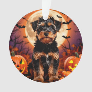 Ornamento Cachorrinho Adorável com Fundo de Halloween