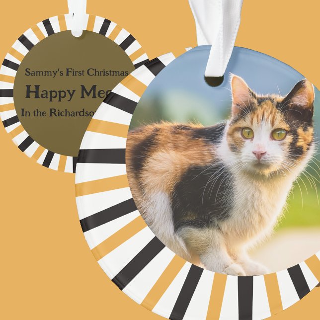 Ornamento Calico Cat First Christmas (Criador carregado)