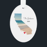 Ornamento California Beach Trip Photo Oval<br><div class="desc">Adicione sua própria foto no topo da forma do mapa do estado da Califórnia. Considerando a forma da Califórnia, se você está tentando garantir que o rosto de uma pessoa seja visível você pode desmascarar, mover e mascarar a sua imagem para ajustar melhor a posição. Minha foto foi tirada durante...</div>