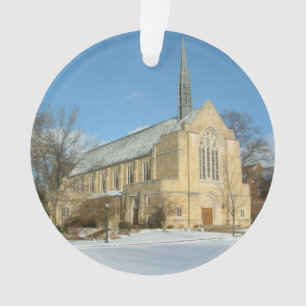 Ornamento Capela Harbison em inverno na Grove City College