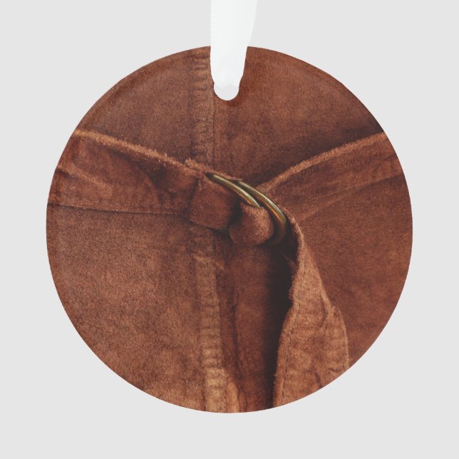 Ornamento Castanho Suede Com Precinta E Fivela (Frente)