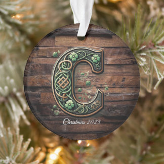 Ornamento Celtic monogram letter ornament