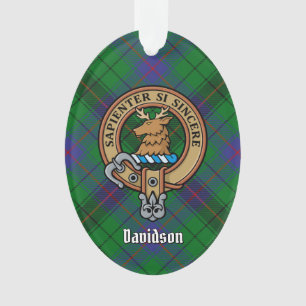 Ornamento Clan Davidson Crest sobre Tartan