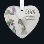 Ornamento Coração das Flores de Aves do 50º aniversário de c<br><div class="desc">Celebre seu 50º aniversário com um lindo beija-flor e flores adoráveis ornamentos cardíacos. As flores doces de pássaro e jardim foram desenhadas com cores suaves de cinzas, verdes, creme e rosa. O na moda e a moda são o amor cheio, alegria e desejos felizes. Personalize a parte de trás do...</div>