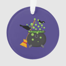 Corvo de Bruxa Bonita Olhando para um Caldeirão bo