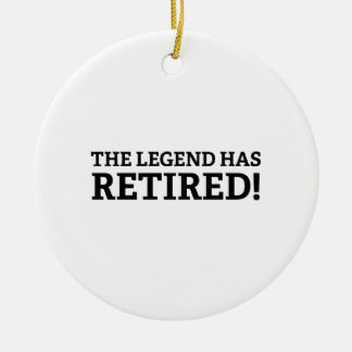 Ornamento De Cerâmica A Lenda Se Aposentou