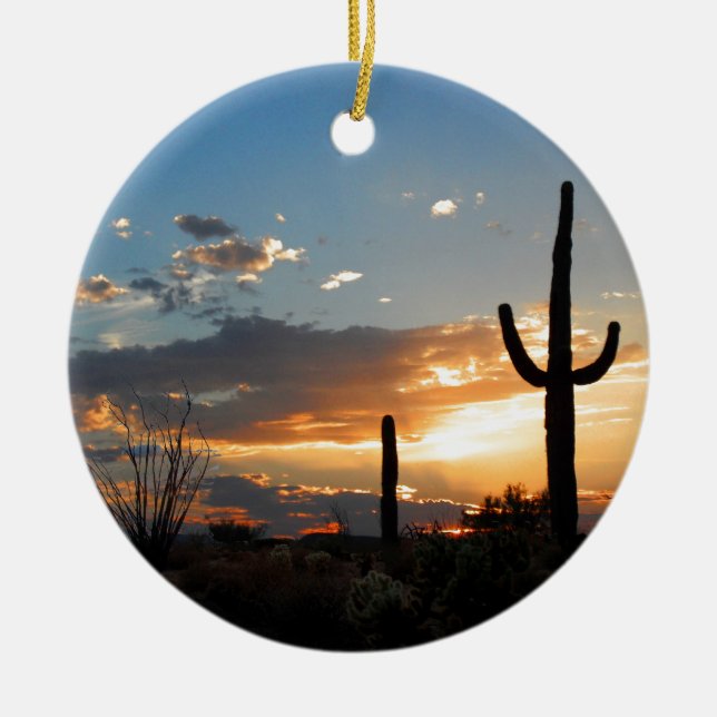 Ornamento De Cerâmica A luz desvanece-se em uma chama (Frente)