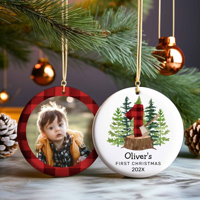 Ornamento De Cerâmica A primeira foto de Natal do Rustic Baby (1st Christmas Boy Buffalo Plaid Woodland Ornament)