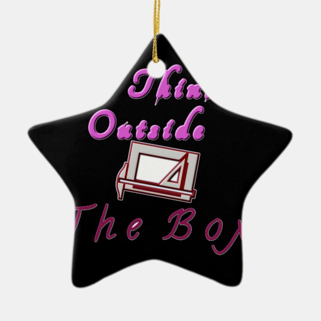 Ornamento De Cerâmica Acho que fora da caixa ZA. (Frente)