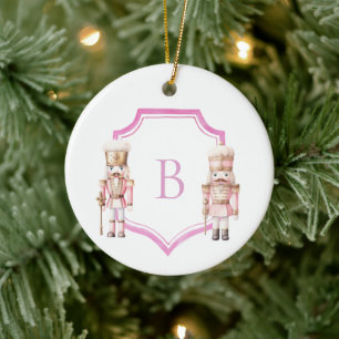 Ornamento De Cerâmica Acréscimo Monogramado do Quebra-Nozes Rosa Natal