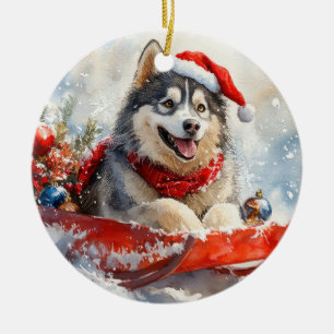 Ornamento De Cerâmica Alaskan Malamute em Sledge Deixe-o nevar no Natal