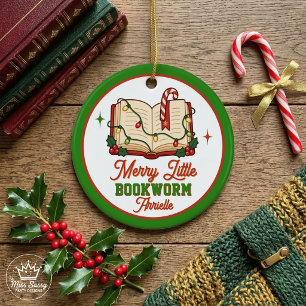 Ornamento De Cerâmica Alegre Pequeno Bibliófilo Lendo Natal