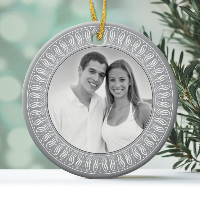 Ornamento De Cerâmica Aniversário de Casamento Memento ou Presente (Personalized Photo Ornament)
