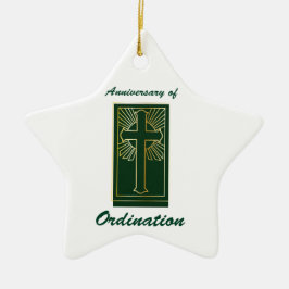 Ornamento De Cerâmica Aniversário de Ordenação do Padre com Aparência de