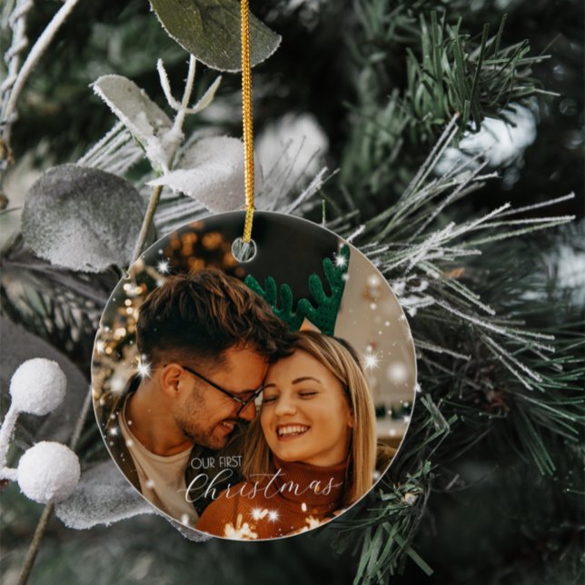 Ornamento De Cerâmica Aparência Acende Nossa Primeira Foto Redonda De Na (Criador carregado)