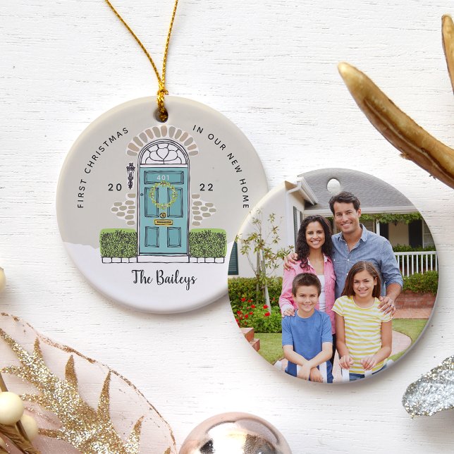 Ornamento De Cerâmica Aqua Door Primeiro Natal em Nossa Nova Casa (Criador carregado)