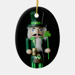 Ornamento De Cerâmica Aquele que Partiu as Nozes Irlandês