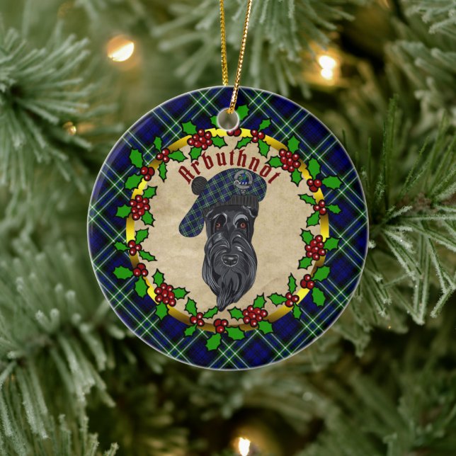 Ornamento De Cerâmica Arbuthnot Scottie Dog natal Cerâmica Ornament (Árvore)