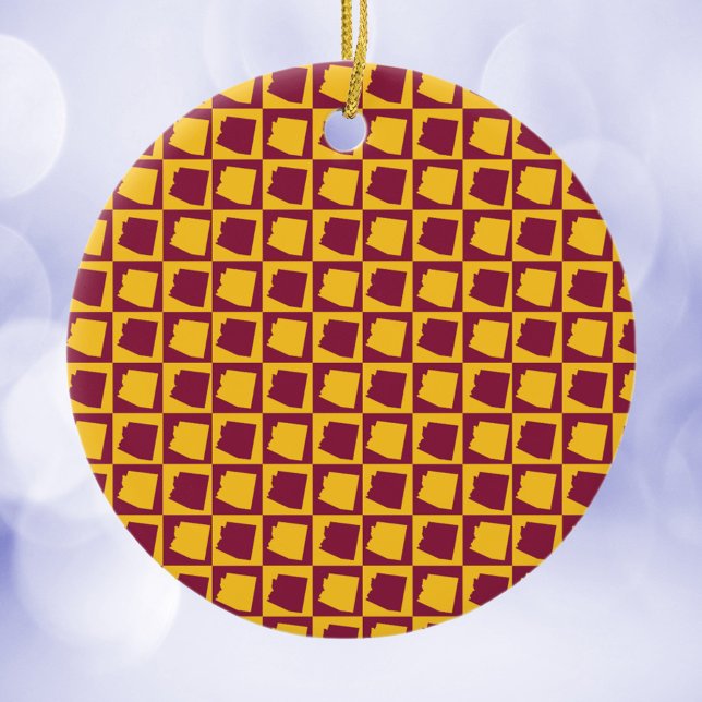 Ornamento De Cerâmica Arizona Pop Art Checkerboard Maroon Gold (An ornament featuring a maroon and gold pattern with the US state of Arizona.)