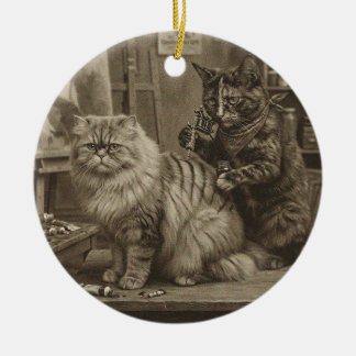 Ornamento De Cerâmica Artista de Tatuagem de Gato Sepia Vintage – Vitori
