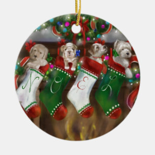 Ornamento De Cerâmica As meias foram penduradas