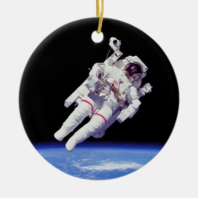 Ornamento De Cerâmica Astronauta Jetpack Spacewalk Earth Foto (Frente)