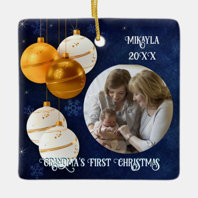 Ornamento De Cerâmica Avó Azul, Dourado e Branco Primeiro Natal (Frente)