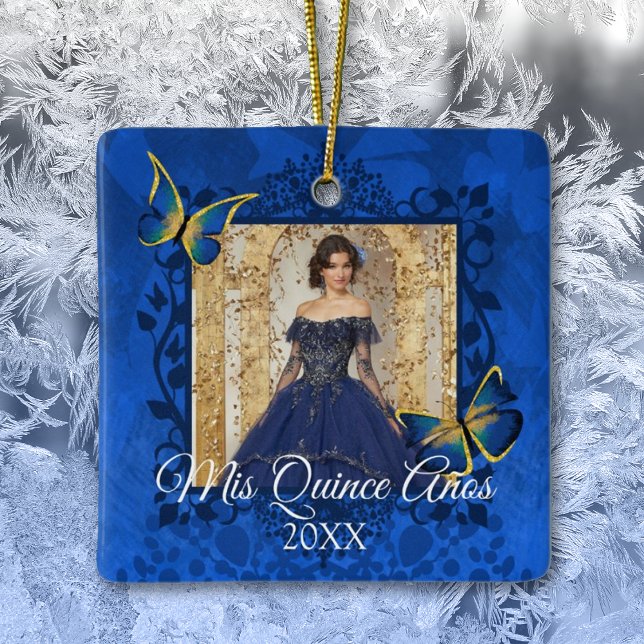 Ornamento De Cerâmica Azul, Borboletas Douradas Quinceanera Foto (elegant blue, gold quinceanera gift christmas ornament butterfly keepsake royal blue dress portrait )