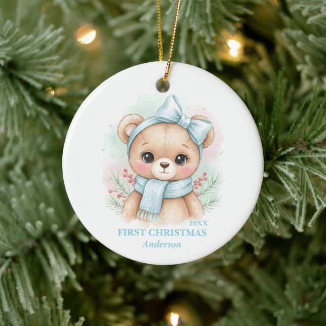 Ornamento De Cerâmica Baby Boy First Christmas Blue Teddy Bear Photo (Árvore)