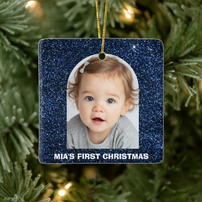 Ornamento De Cerâmica Baby First Christmas Photo Blue Glitter Ornament (Árvore)