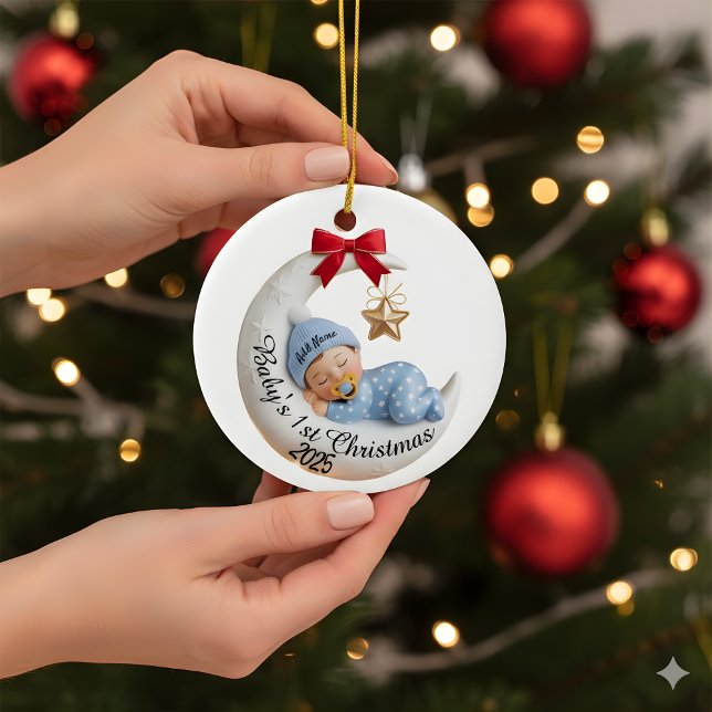 Ornamento De Cerâmica Baby's 1st Christmas 2025 Ornament | Sleeping Moon (Criador carregado)