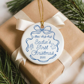 Ornamento De Cerâmica Babys First Christmas Blue Ribbon Whimsical Doodle
