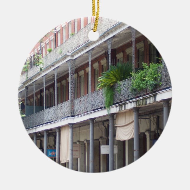 Ornamento De Cerâmica Bairro francês (Frente)