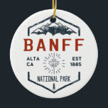 Ornamento De Cerâmica Banff National Park Canada Vintage aflita<br><div class="desc">Banff National Park Crachá em desgosto com um único parque temático design de folha de mapa. O parque é o primeiro parque nacional do Canadá e faz parte dos Parques de Montanha Rochosa do Canadá,  Patrimônio Mundial da UNESCO.</div>