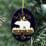 Ornamento De Cerâmica Banff National Park Canada Vintage aflita<br><div class="desc">Banff National Park - design de socorro. O parque é o primeiro parque nacional do Canadá e faz parte do Patrimônio Mundial das Montanhas Rochosas do Canadá.</div>