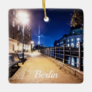 Ornamento De Cerâmica Bases perto do rio Spree, em Berlim, Alemanha