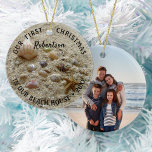 Ornamento De Cerâmica Beach Seashells Primeiro Natal Nova Foto Home<br><div class="desc">Este Enfeites de natal costeiro,  com pequenas conchas enfeitadas na areia da praia,  faz um excelente de guardar seu primeiro Natal em sua nova casa de praia. E uma foto atrás com o modelo fácil de usar.</div>