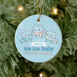 Ornamento De Cerâmica Bebê de Gelo Está Frio Lá Fora Natal Divertido