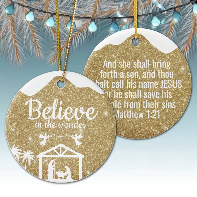 Ornamento De Cerâmica Believe in the wonder Manger Divine Passage ⛪️ 🎄 (Custom Believe in the wonder Religious Holiday Ceramic Ornament with golden sparkle Nativity Scene ✞)