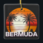 Ornamento De Cerâmica Bermudas Vintage Palm Trees Summer Beach<br><div class="desc">Incrível design de Bermudas Vintage para amantes de praia no verão.</div>