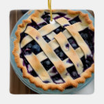 Ornamento De Cerâmica Berry Christmas Cutie Pie | Arma de Comida engraça<br><div class="desc">Enfeites de natal de trocadilho de comida engraçado. Piada engraçada de torta de mirtilo Berry Christmas Cutie Pie.</div>