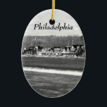 Ornamento De Cerâmica Boathouse Row Winter b/w<br><div class="desc">Esta é uma fotografia branca e negra do dia da histórica Filadélfia Boathouse Row,  na Pensilvânia. Boathouse Row é uma atração turística filadélfia icônica no cênico rio Schuylkill. É um marco popular e famoso. Esta fotografia da bela Boathouse Row foi tirada durante o dia do inverno.</div>